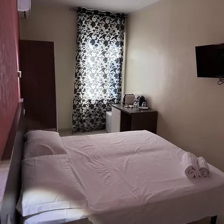 Tiburtina Hotel Holiday