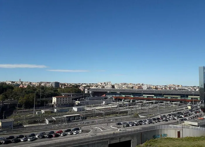 Tiburtina בית הארחה